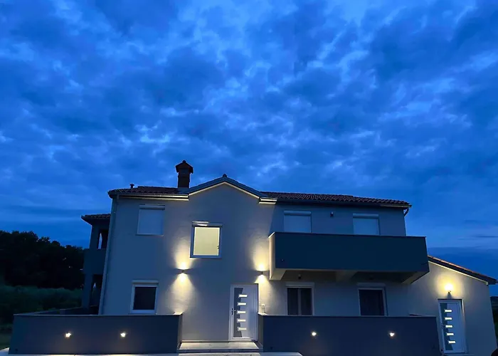 Studio Apartman Fjaka