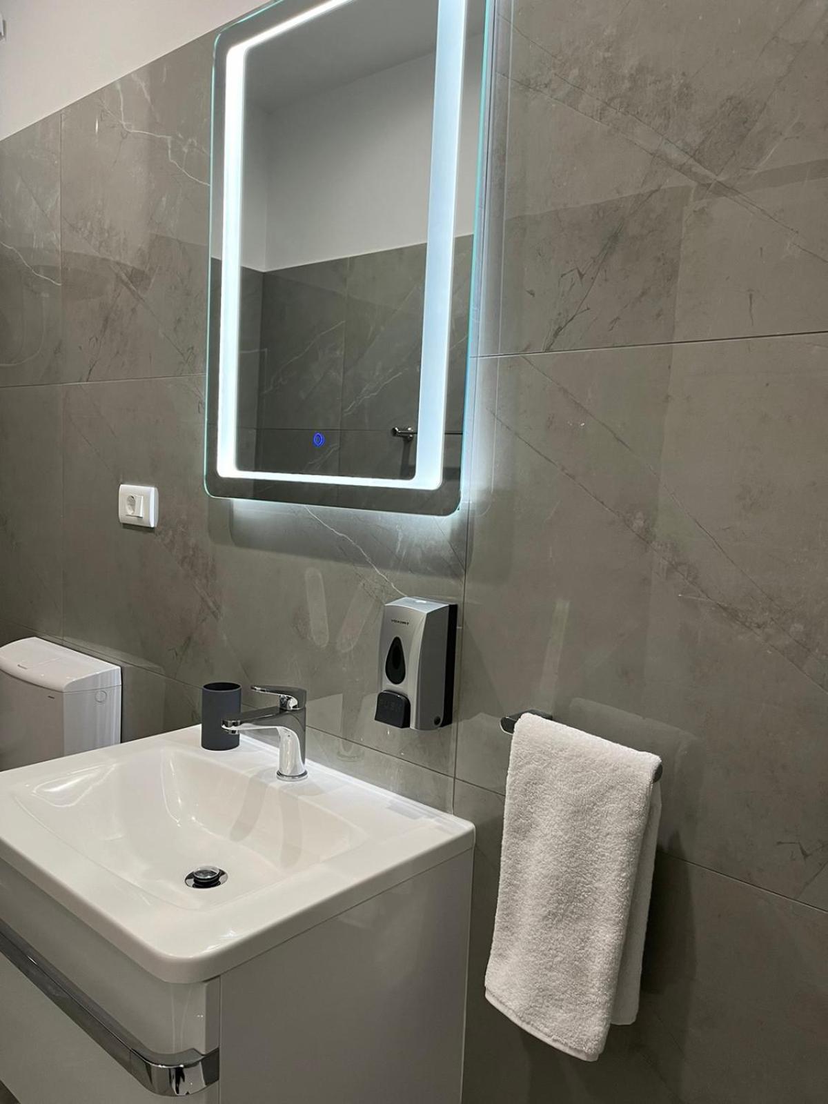Fjaka Apartamento Valtura